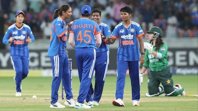 IND-W vs PAK-W Match Review: India Thrash Pakistan by 7 Wickets, Bowl Them Out for Record Low 55 in Women’s Asia Cup 2026
